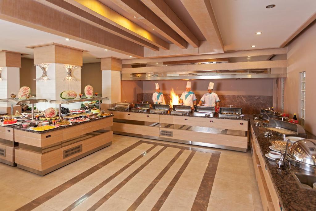 Xperia Saray Beach Hotel Alanya Esterno foto